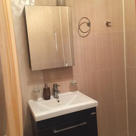 Delfinarium Apartman Anadolchioi